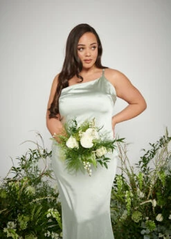 Amelia Maxi Bridesmaid Dress Curve - Matte Sage -Outlet Stylistae Store Amelia Maxi Sage Curve 769