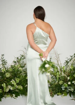Amelia Maxi Bridesmaid Dress Curve - Matte Sage -Outlet Stylistae Store Amelia Maxi Sage Curve 777
