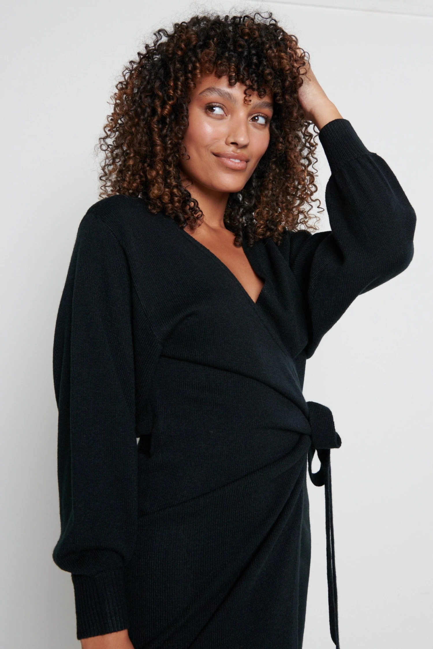 Beau Wrap Midi Dress - Black 4 Beau Wrap Midi Dress - Black - Image 4