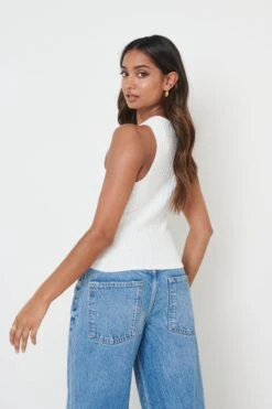 Billie Crochet Knit Top - Cream -Outlet Stylistae Store Billie Racer Crochet Tee Cream 481