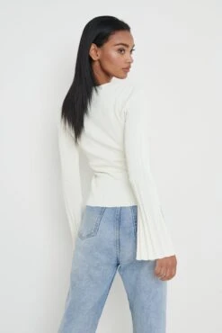 Eden Cut Out Button Knit Top - Cream -Outlet Stylistae Store Eden Cut Out Button Knit Top Cream 836