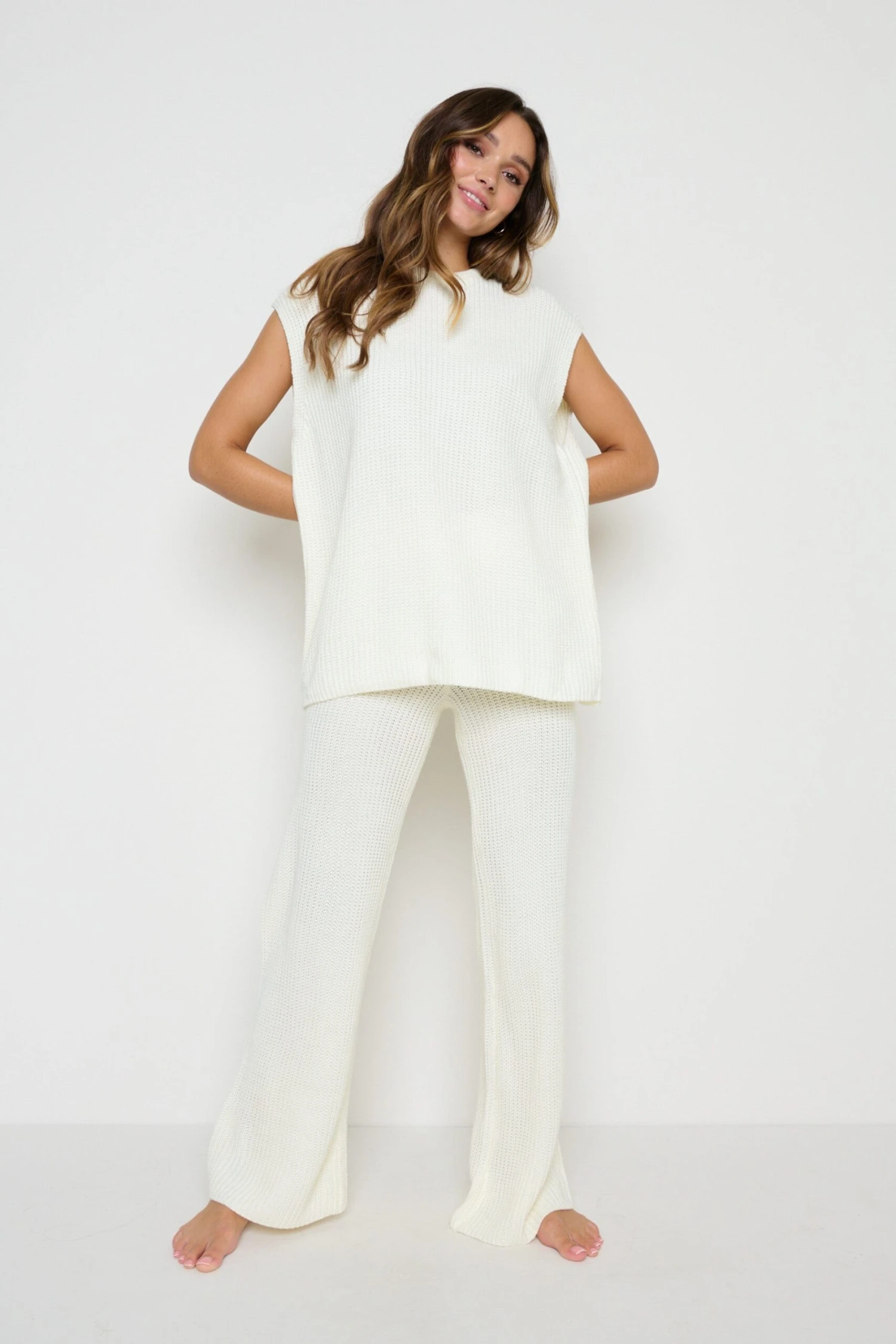 Arden Fisherman Knit Trousers - Cream 4 Arden Fisherman Knit Trousers - Cream - Image 4