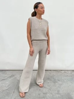 Quinn Crochet Knit Top - Taupe 10 Quinn Crochet Knit Top - Taupe -Outlet Stylistae Store IMG 4988 3833b396 674d 4cb5 a6c5 444d0b3a489f