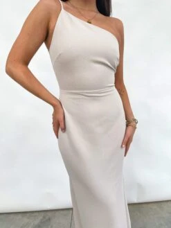 Amelia Maxi Dress - Crepe Nude 11 Amelia Maxi Dress - Crepe Nude -Outlet Stylistae Store IMG 9863
