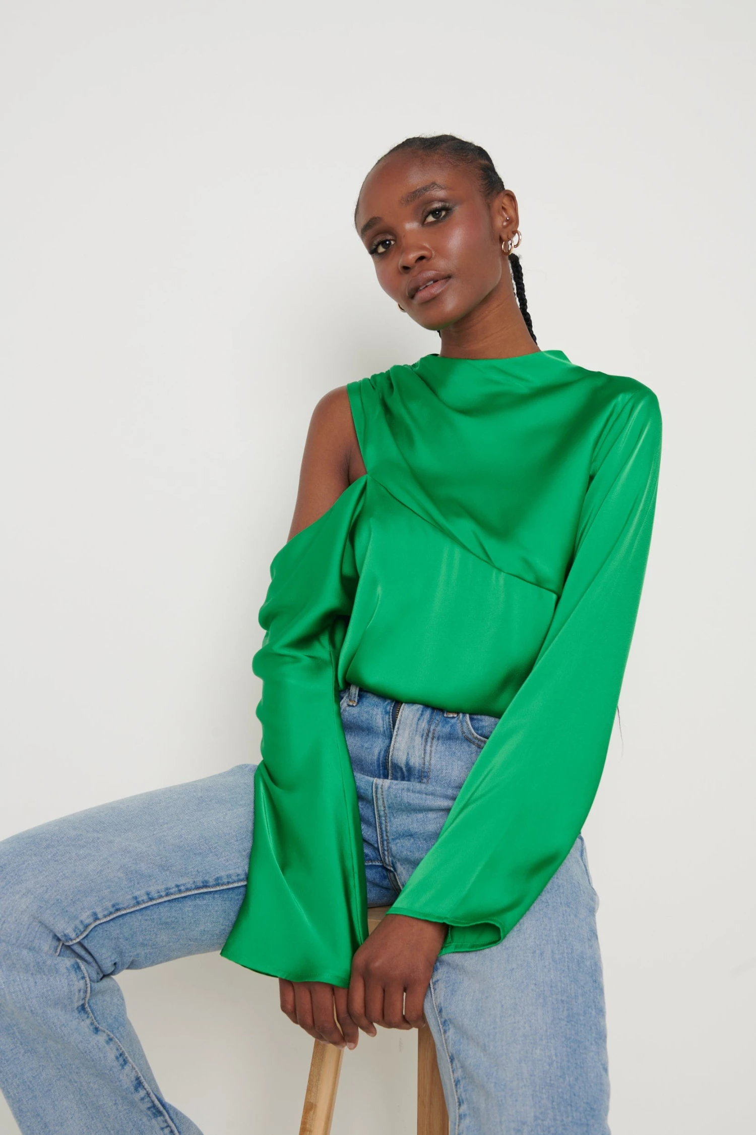 Jett Asymmetric Blouse - Emerald Green 2 Jett Asymmetric Blouse - Emerald Green - Image 2