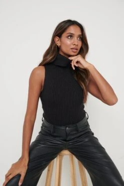 Lulu Sleeveless Ribbed Roll Neck - Black 9 Lulu Sleeveless Ribbed Roll Neck - Black -Outlet Stylistae Store Lulu Sleeveless Knit Top Black 3304