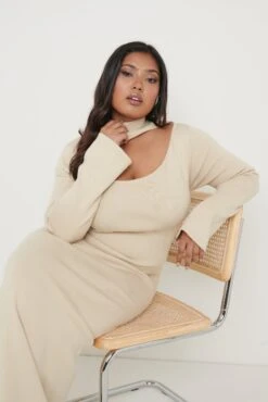 Shani Cut Out Knit Dress - Beige -Outlet Stylistae Store Shani Dress Beige 612