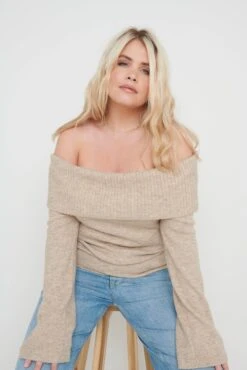 Soreya Bardot Soft Knit Top - Beige -Outlet Stylistae Store Soreya Bardot Knit Top Beige 1147