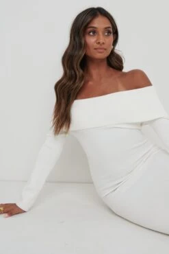 Soreya Bardot Knit Dress - Cream -Outlet Stylistae Store Soreya Dress Cream 1443