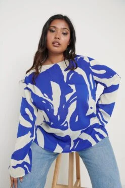 Taylor Textured Printed Top - Blue Abstract -Outlet Stylistae Store Taylor Top Curve 2873