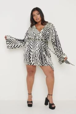Tessa Tie Printed Dress - Zebra Abstract -Outlet Stylistae Store Tessa Dress Curve 1027