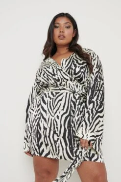 Tessa Tie Printed Dress - Zebra Abstract -Outlet Stylistae Store Tessa Dress Curve 1058