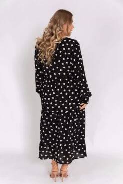 Curve Dotty Day Dress - Black Polka Dot -Outlet Stylistae Store UR4A0225